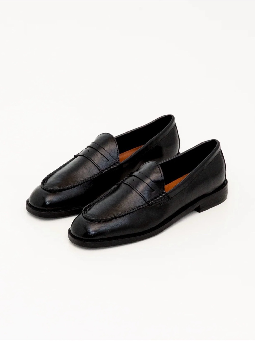 Peche Joyce Loafer in Black size 7